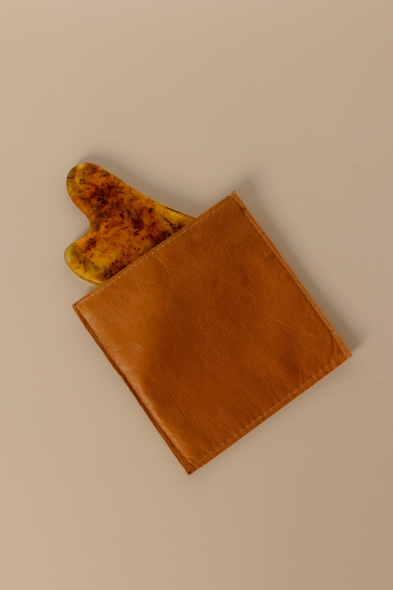 Möxche Baltic Amber Gua Sha — image 4